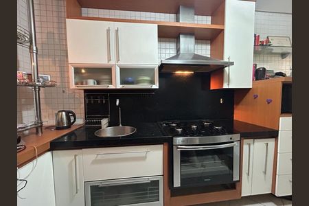 Apartamento à venda com 48m², 1 quarto e sem vaga Apartamento à venda com 48m², 1 quarto e sem vagaCozinha