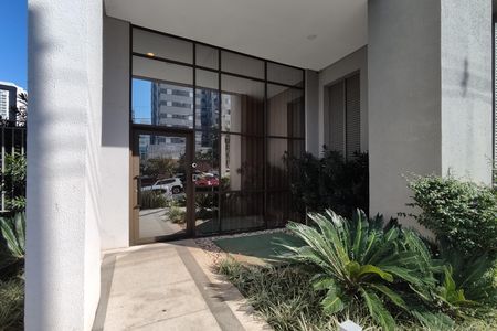 Studio para alugar com 32m², 1 quarto e sem vaga Studio para alugar com 32m², 1 quarto e sem vagaFachada