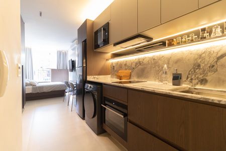 Studio para alugar com 32m², 1 quarto e sem vaga Studio para alugar com 32m², 1 quarto e sem vagaCozinha