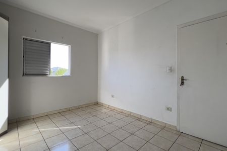 Quarto 1 de apartamento à venda com 2 quartos, 104m² em Jardim Cocaia, Guarulhos