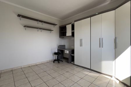 Apartamento para alugar com 104m², 2 quartos e 1 vagaQuarto 1