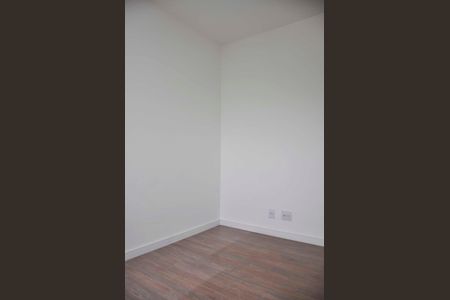 Apartamento à venda com 74m², 3 quartos e 2 vagas Apartamento à venda com 74m², 3 quartos e 2 vagasDetalhe - Quarto 02