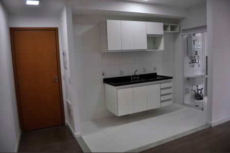 Apartamento à venda com 74m², 3 quartos e 2 vagas Apartamento à venda com 74m², 3 quartos e 2 vagasDetalhe - Cozinha Americana
