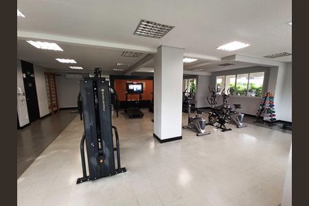Apartamento à venda com 74m², 3 quartos e 2 vagas Apartamento à venda com 74m², 3 quartos e 2 vagasAcademia