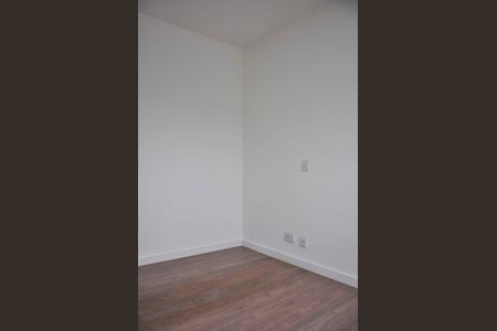 Apartamento à venda com 74m², 3 quartos e 2 vagas Apartamento à venda com 74m², 3 quartos e 2 vagasDetalhe - Quarto 01 com Suíte