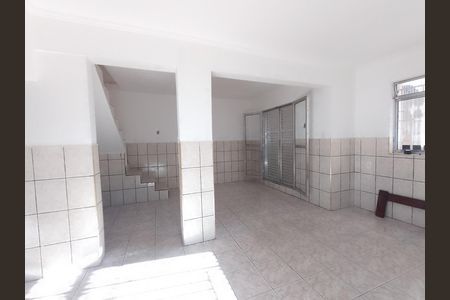 Sala de casa para alugar com 4 quartos, 200m² em Vila Apiai, Santo André