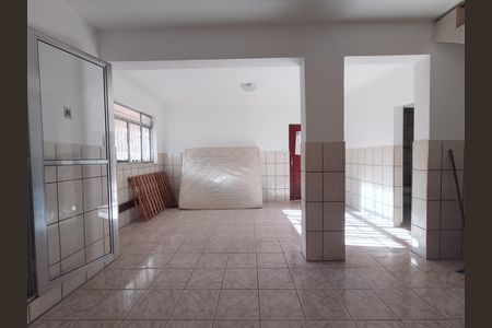 Sala de casa para alugar com 4 quartos, 200m² em Vila Apiai, Santo André