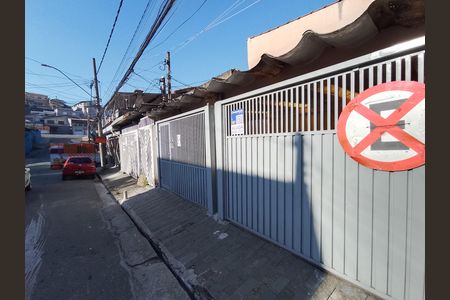 Casa para alugar com 200m², 4 quartos e 2 vagas Casa para alugar com 200m², 4 quartos e 2 vagasPlaca