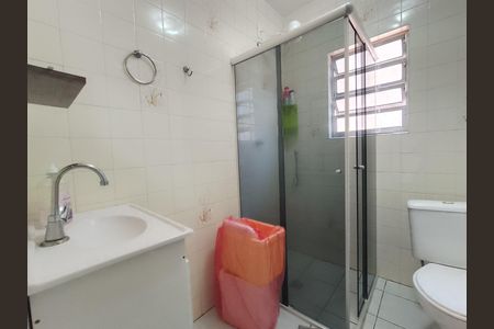 Casa para alugar com 200m², 4 quartos e 2 vagas Casa para alugar com 200m², 4 quartos e 2 vagasBanheiro Social