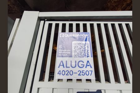 Casa para alugar com 200m², 4 quartos e 2 vagas Casa para alugar com 200m², 4 quartos e 2 vagasPlaca