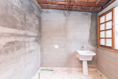 Casa para alugar com 58m², 1 quarto e sem vagaÁrea de Serviço