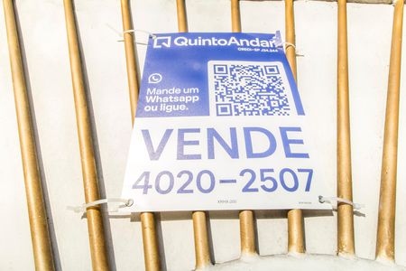 Apartamento à venda com 400m², 1 quarto e 4 vagas Apartamento à venda com 400m², 1 quarto e 4 vagasVista da Rua