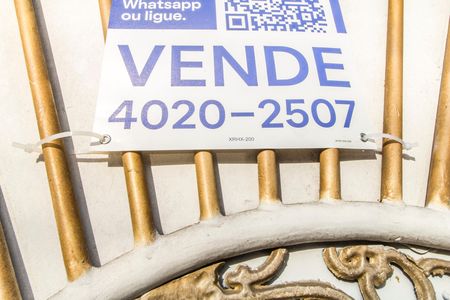 Apartamento à venda com 400m², 1 quarto e 4 vagas Apartamento à venda com 400m², 1 quarto e 4 vagasVista da Rua