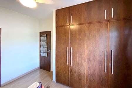 Suite de kitnet/studio para alugar com 1 quarto, 60m² em Sagrada Família, Belo Horizonte