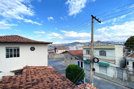 Vista de kitnet/studio para alugar com 1 quarto, 60m² em Sagrada Família, Belo Horizonte