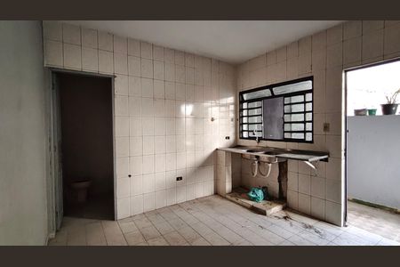 Cozinha de casa para alugar com 1 quarto, 60m² em Vila Cruz das Almas, São Paulo
