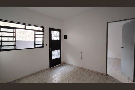 Casa para alugar com 1 quarto, 60m² em Vila Cruz das Almas, São Paulo