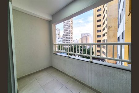 Varanda de kitnet/studio para alugar com 1 quarto, 22m² em Campos Elíseos, São Paulo