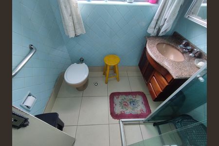 Casa à venda com 200m², 2 quartos e 1 vaga Casa à venda com 200m², 2 quartos e 1 vagaBanheiro - torneira