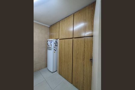 Casa à venda com 200m², 2 quartos e 1 vaga Casa à venda com 200m², 2 quartos e 1 vagaCozinha - Torneira