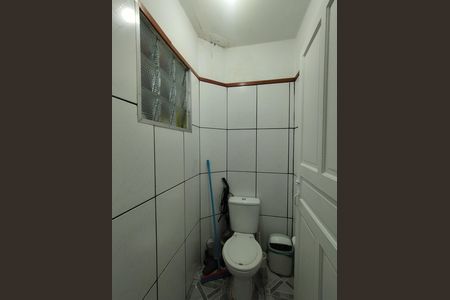 Banheiro - torneira de casa à venda com 2 quartos, 200m² em Jardim Previdencia, São Paulo