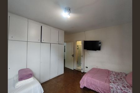 Casa à venda com 200m², 2 quartos e 1 vaga Casa à venda com 200m², 2 quartos e 1 vagaSuíte