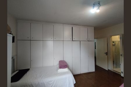 Suíte  de casa à venda com 2 quartos, 200m² em Jardim Previdencia, São Paulo