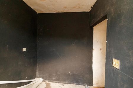 Casa à venda com 50m², 2 quartos e 1 vaga Casa à venda com 50m², 2 quartos e 1 vagaÁrea de Serviço