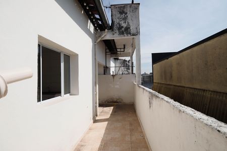Apartamento para alugar com 65m², 2 quartos e sem vagaQuintal / Área de serviço