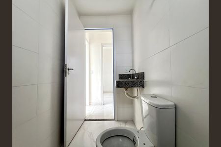 Apartamento à venda com 150m², 3 quartos e 2 vagas Apartamento à venda com 150m², 3 quartos e 2 vagasBanheiro Social