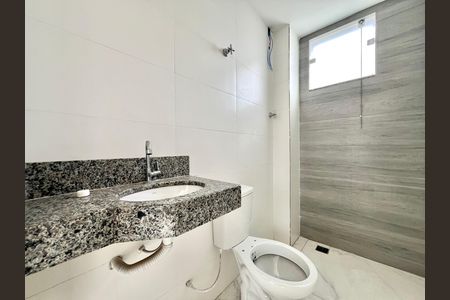 Banheiro Social de apartamento à venda com 3 quartos, 150m² em Vila Cloris, Belo Horizonte