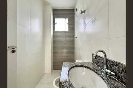 Apartamento à venda com 150m², 3 quartos e 2 vagas Apartamento à venda com 150m², 3 quartos e 2 vagasBanheiro da Suíte