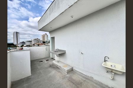 Apartamento à venda com 150m², 3 quartos e 2 vagas Apartamento à venda com 150m², 3 quartos e 2 vagasCobertura