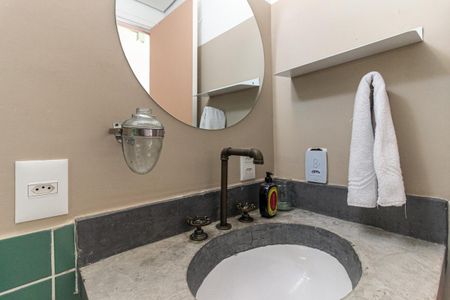 Studio à venda com 21m², 1 quarto e sem vaga Studio à venda com 21m², 1 quarto e sem vagaBanheiro