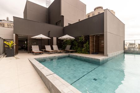 Studio à venda com 21m², 1 quarto e sem vaga Studio à venda com 21m², 1 quarto e sem vagaPiscina