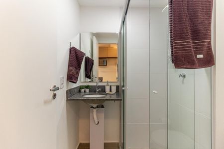 Banheiro de kitnet/studio para alugar com 1 quarto, 20m² em Campos Elíseos, São Paulo