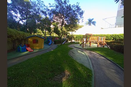 Parquinho de apartamento para alugar com 2 quartos, 62m² em Barra da Tijuca, Rio de Janeiro
