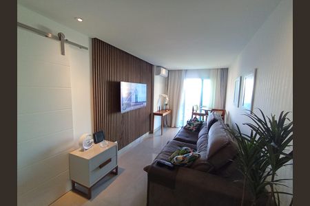 Sala de apartamento para alugar com 2 quartos, 62m² em Barra da Tijuca, Rio de Janeiro