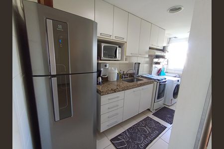 Cozinha de apartamento para alugar com 2 quartos, 62m² em Barra da Tijuca, Rio de Janeiro