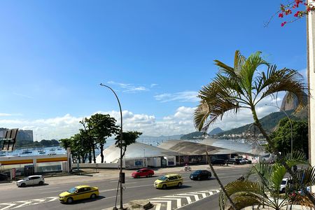 Apartamento à venda com 220m², 3 quartos e sem vaga