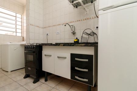 Apartamento à venda com 45m², 2 quartos e 1 vaga Apartamento à venda com 45m², 2 quartos e 1 vagaCozinha e Área de Serviço