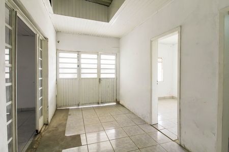 Sala de casa à venda com 3 quartos, 120m² em Rio Branco, Canoas
