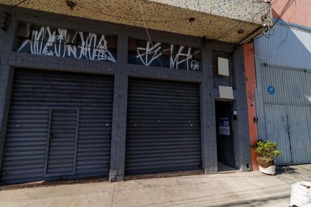 Casa para alugar com 60m², 1 quarto e sem vaga Casa para alugar com 60m², 1 quarto e sem vagaFachada