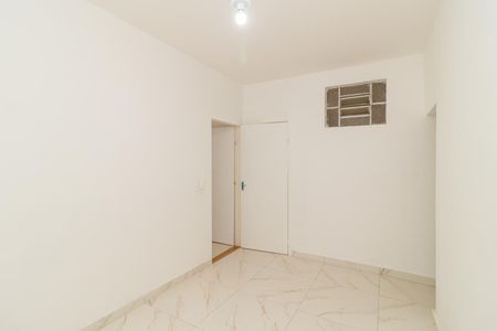 Casa para alugar com 60m², 1 quarto e sem vaga Casa para alugar com 60m², 1 quarto e sem vagaSala