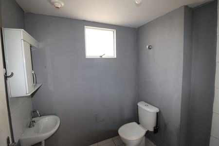 Apartamento para alugar com 45m², 2 quartos e sem vagaBanheiro