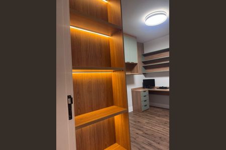 Apartamento para alugar com 100m², 3 quartos e 1 vagaQuarto