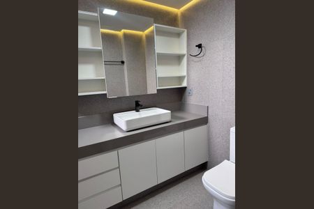 Apartamento para alugar com 100m², 3 quartos e 1 vagaBanheiro