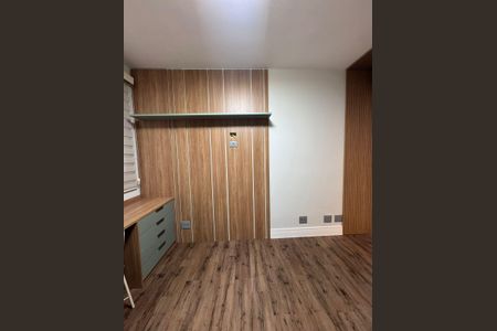 Apartamento para alugar com 100m², 3 quartos e 1 vagaQuarto