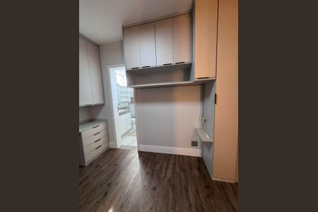 Apartamento para alugar com 100m², 3 quartos e 1 vagaQuarto