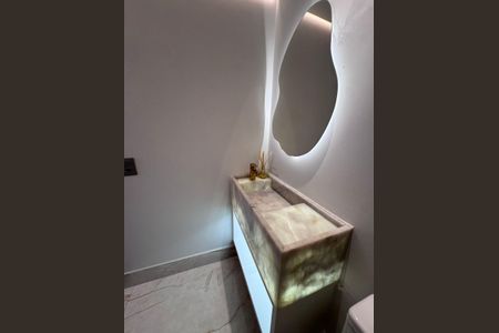 Apartamento para alugar com 100m², 3 quartos e 1 vagaBanheiro